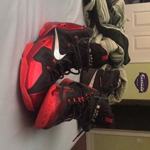 Lebron 10s size 12 only worn 1-2 times